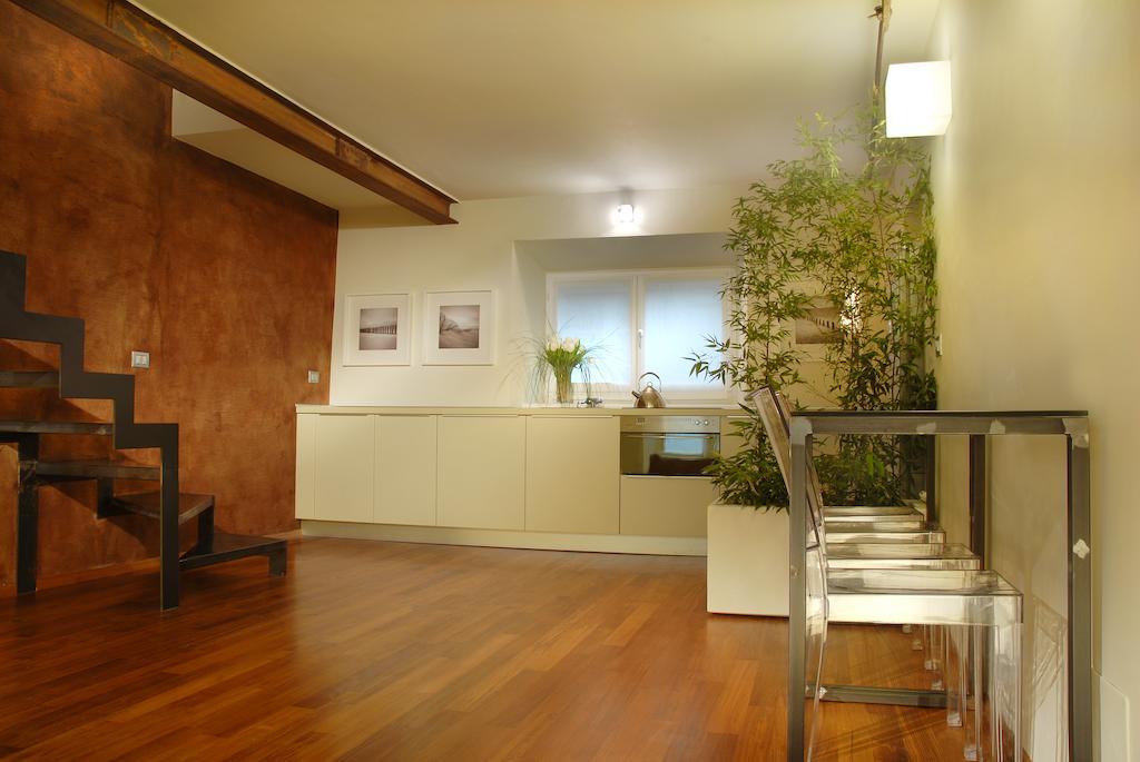 トリノ B ＆ B テッレス ダヴェントゥーレ スイーツ Bed & Breakfast エクステリア 写真
