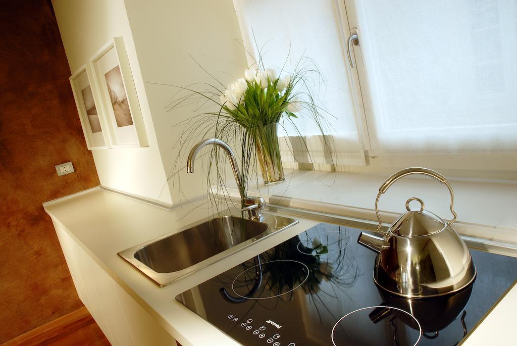 トリノ B ＆ B テッレス ダヴェントゥーレ スイーツ Bed & Breakfast エクステリア 写真
