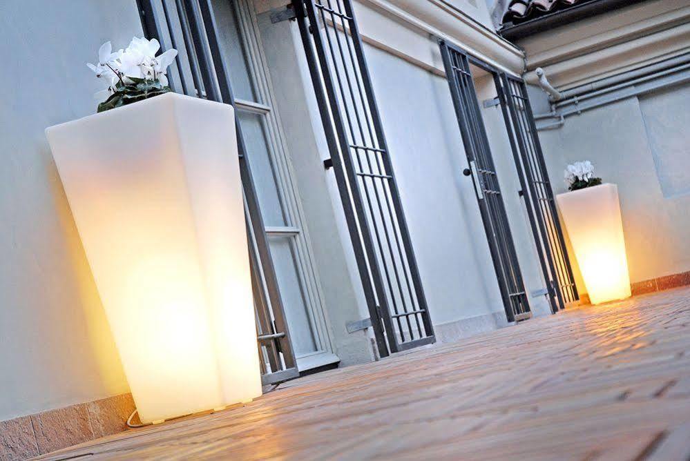 トリノ B ＆ B テッレス ダヴェントゥーレ スイーツ Bed & Breakfast エクステリア 写真