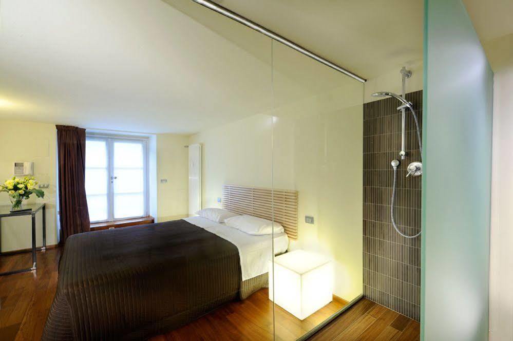 トリノ B ＆ B テッレス ダヴェントゥーレ スイーツ Bed & Breakfast エクステリア 写真